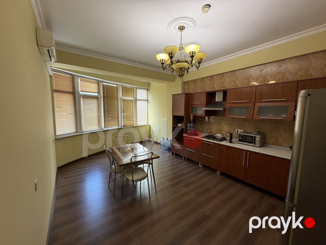 Satılır 4 otaqlı yeni tikili 198 m² — Mənzil, Bakı (5)