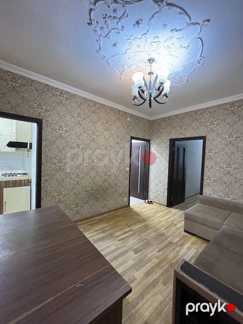 Satılır 2 otaqlı köhnə tikili 45 m² — Bakı