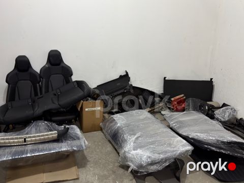 Porsche Taycan ehtiyat hissələri — Bakı