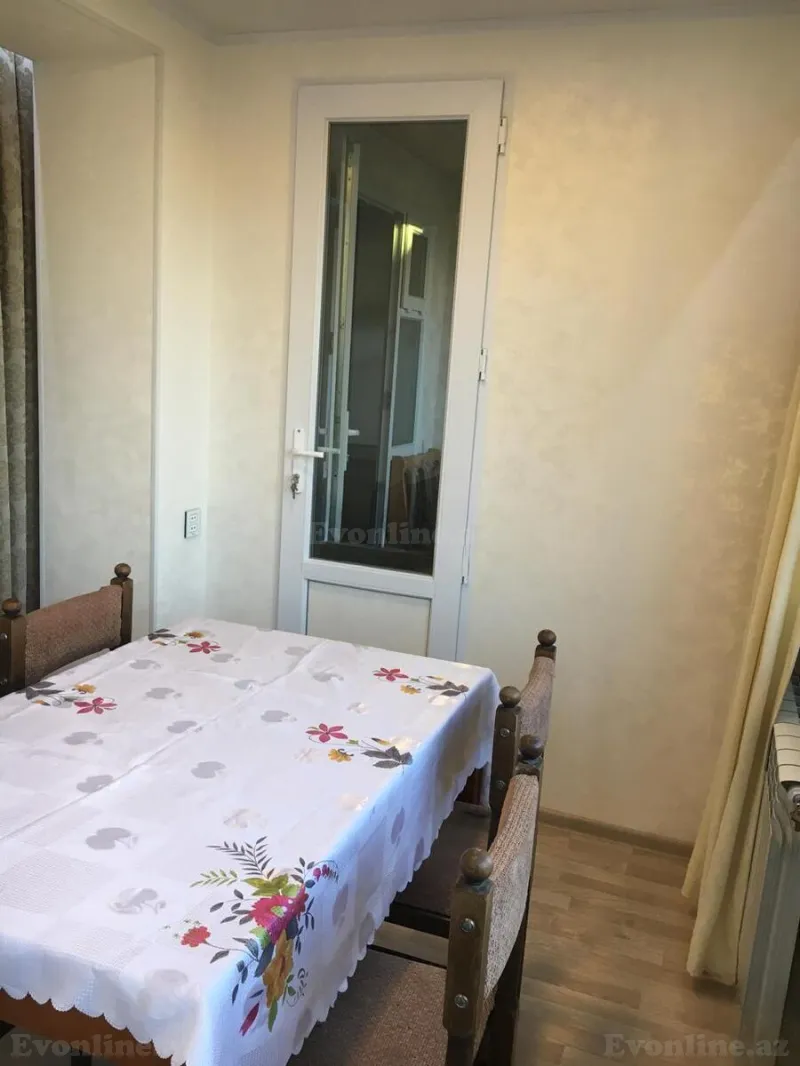 Satılır 2 otaqlı Mənzil Köhnə tikili 42 m² Bakı, Yasamal r., Elmlər Akademiyası m — Mənzil, Bakı (6)