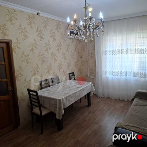 Satılır 4 otaqlı köhnə tikili 85 m² — Bakı
