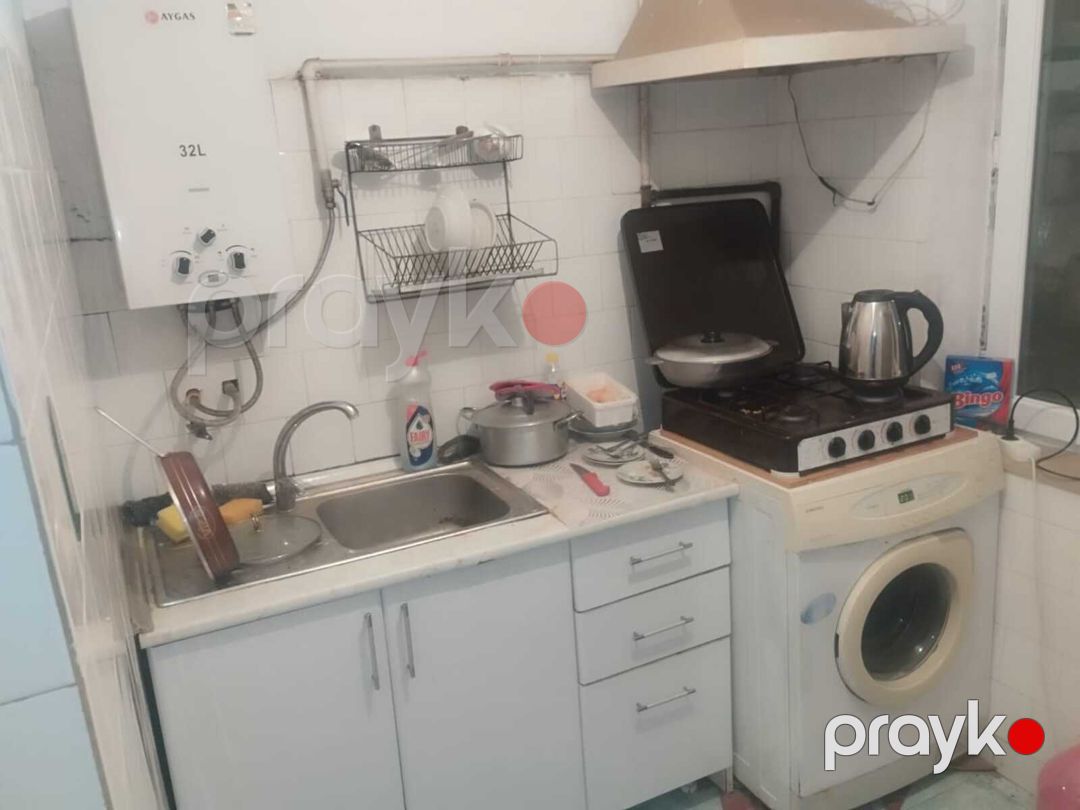 İcarəyə verilir 2 otaqlı köhnə tikili 50 m² — Mənzil, Bakı (9)