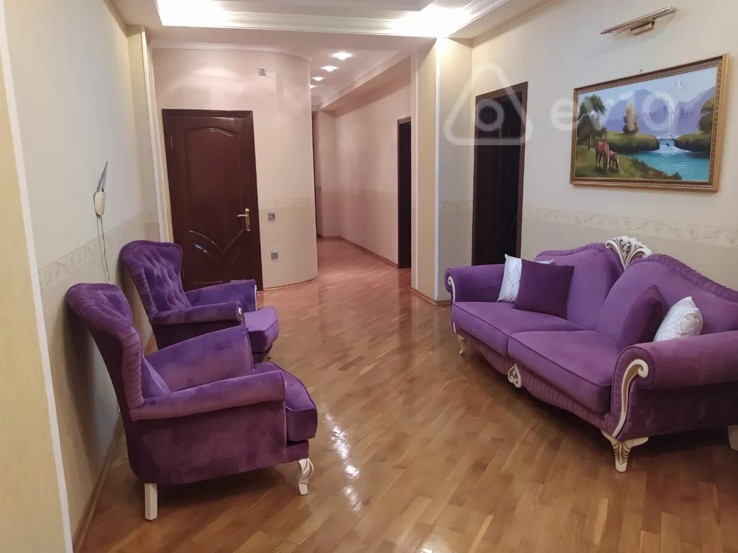 5 otaqlı mənzil, 241 m², Bülbül PR — Mənzil, Bakı (9)