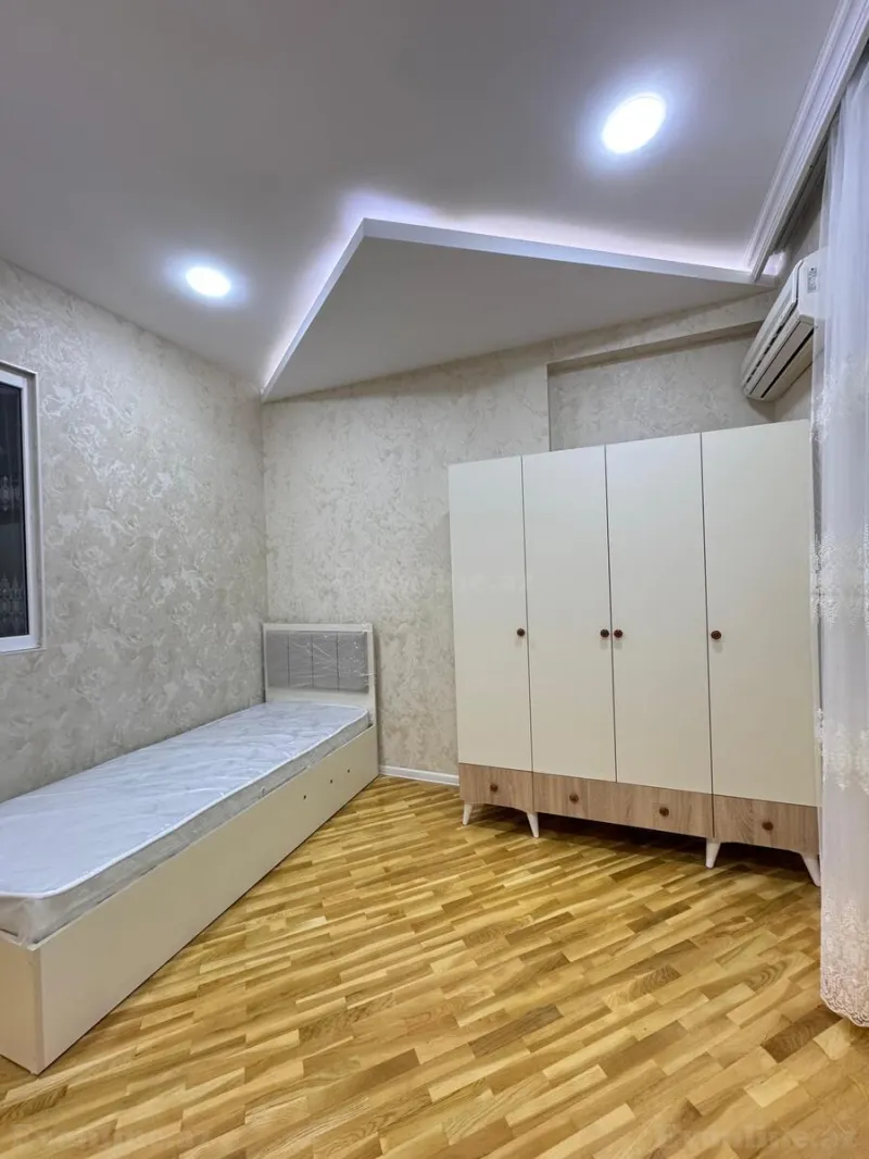 Satılır 3 otaqlı Mənzil Yeni tikili 72 m² Bakı, Yasamal r., İnşaatçılar m — Mənzil, Bakı (7)