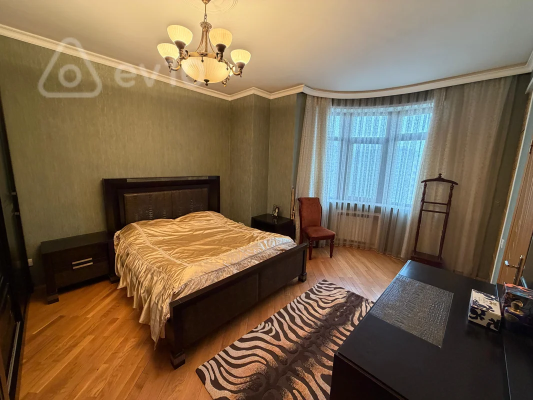 4 otaqlı mənzil, 186 m², Sabit Rəhman — Mənzil, Bakı (6)