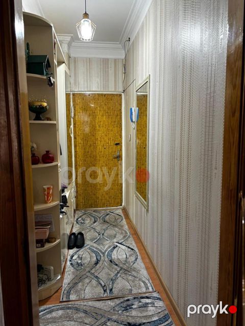 İcarəyə verilir 2 otaqlı köhnə tikili 45 m² — Bakı