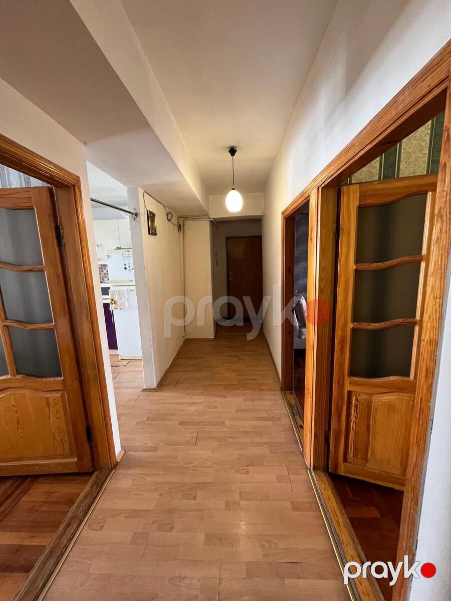 Satılır 3 otaqlı köhnə tikili 100 m² — Mənzil, Bakı (10)