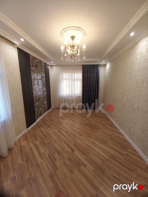 Satılır 1 otaqlı köhnə tikili 45 m² — Bakı