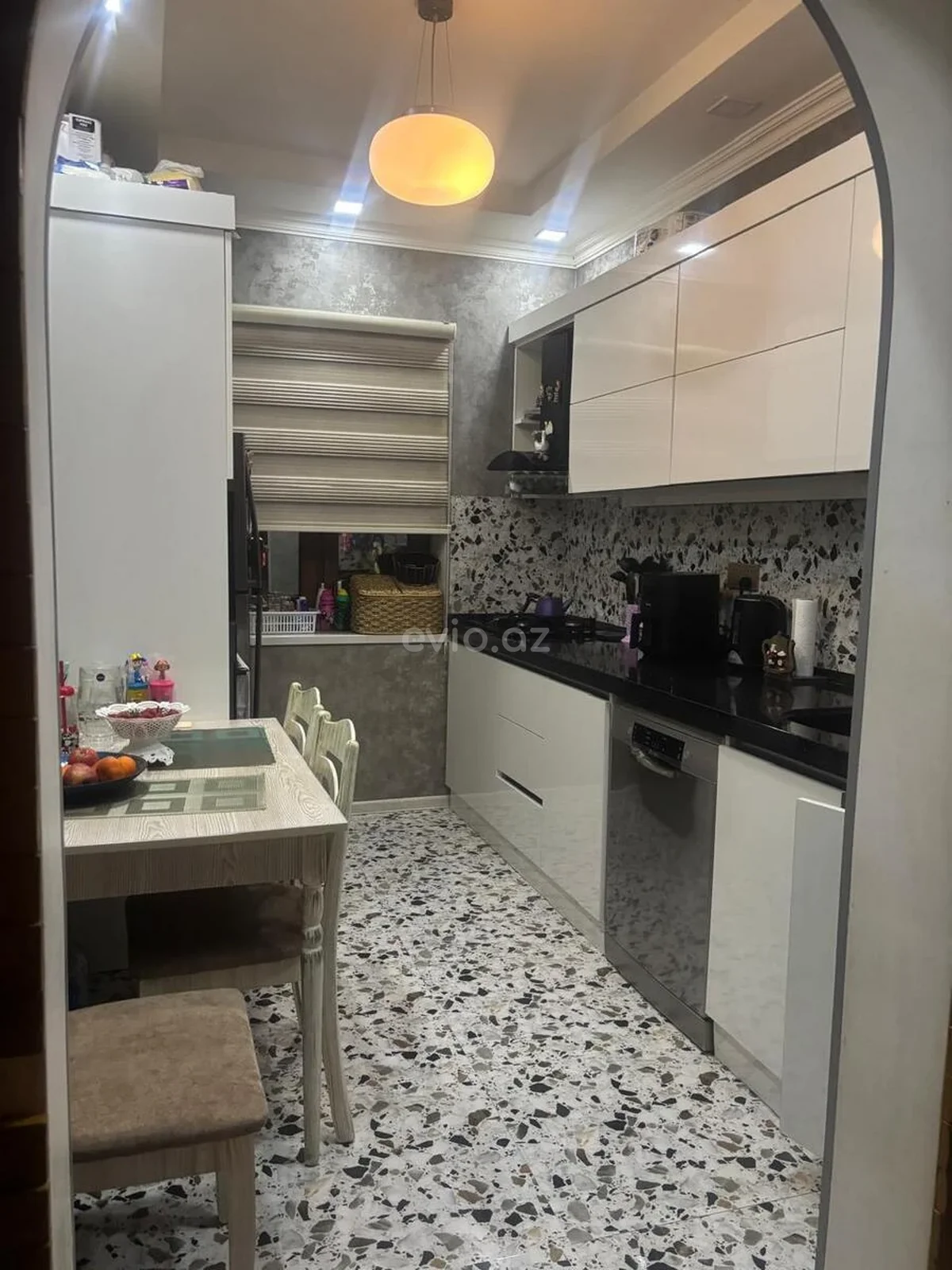 Kirayə 4 otaqlı bağ evi Buzovna qəsəbəsində — Ev, villa, Bakı (8)