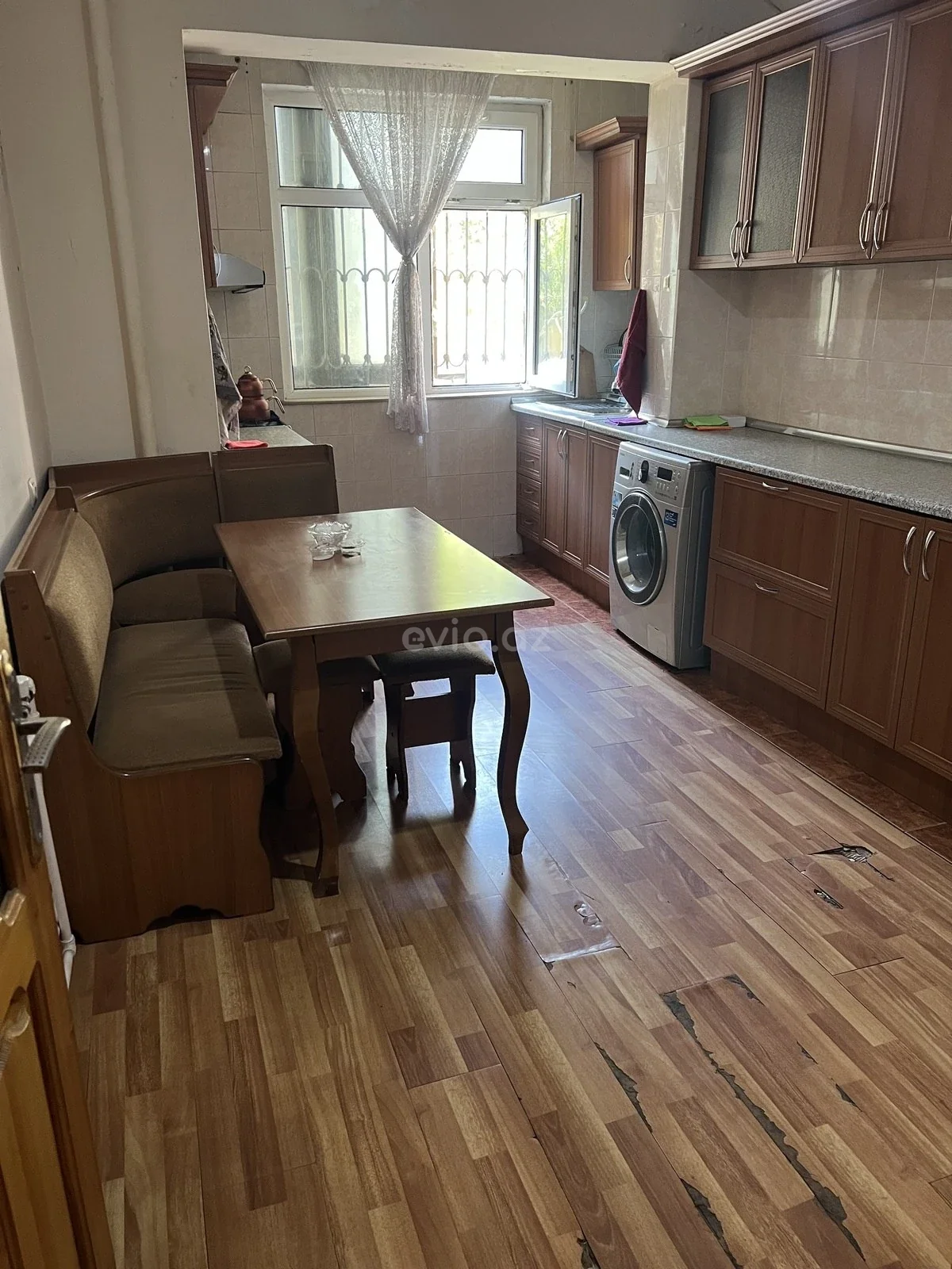 Kirayə 2 otaqlı mənzil Azadlıq prospekti metrosu yaxınlığında — Mənzil, Bakı (3)