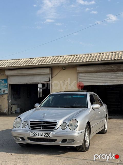 Mercedes E 240, 2.4 L, 2000 il, 230 000 km — İmişli
