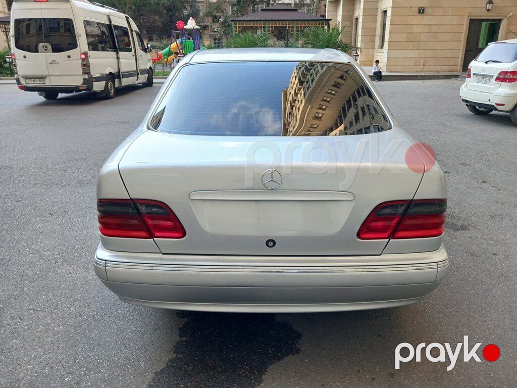 Mercedes E 220, 2.2 L, 2000 il, 403 000 km — Avtomobillər, Bakı (6)