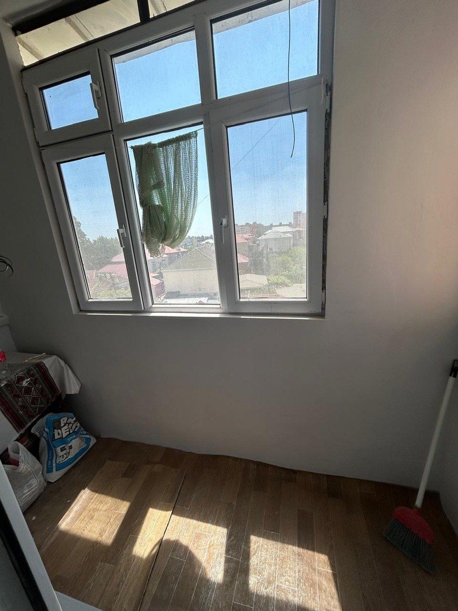 Satılır 2 otaqlı köhnə tikili 42 m² — Mənzil, Bakı (8)