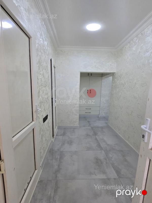 Satılır 3 otaqlı Bina evi menzil (Köhnə tikili), 66 m², 10-cu mikrorayon — Mənzil, Sumqayıt (8)