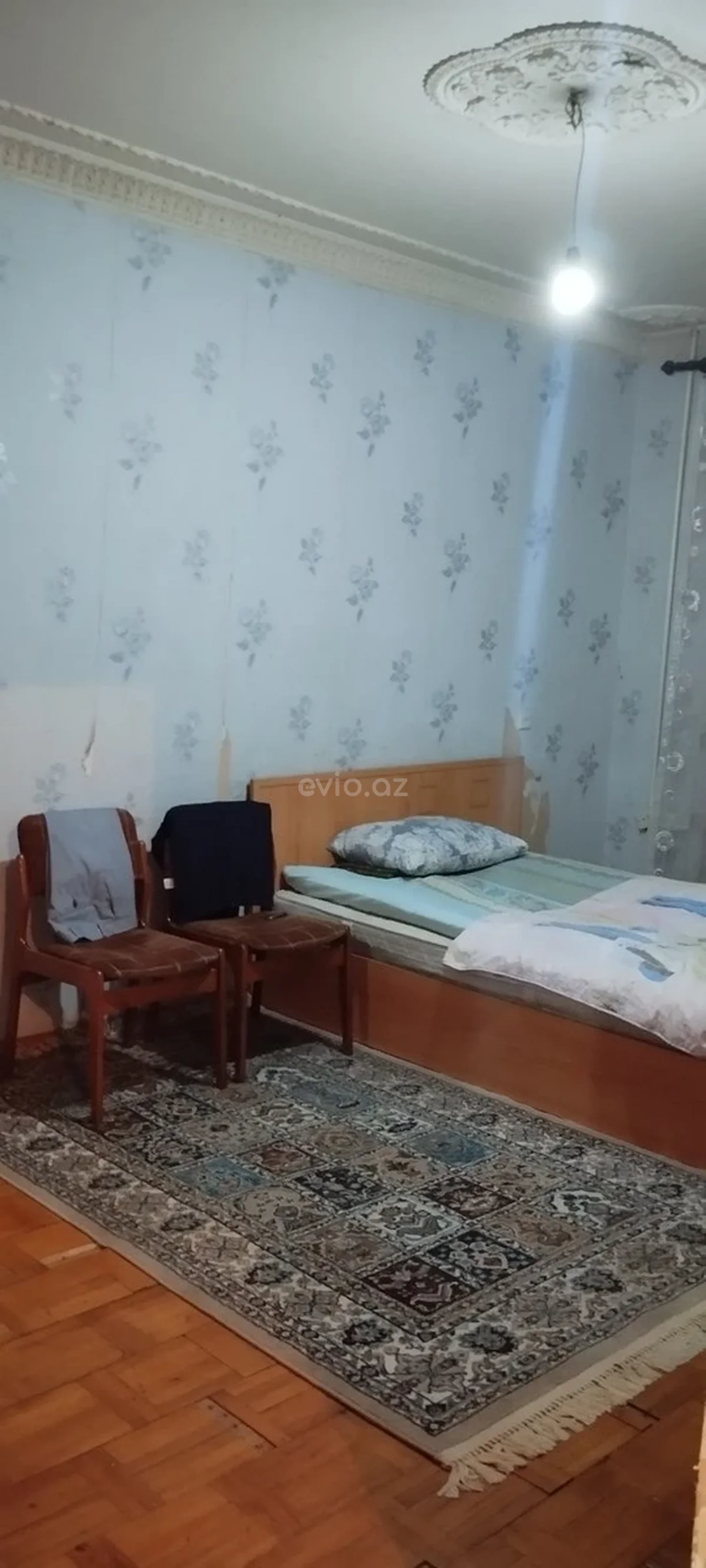Kirayə 3 otaqlı mənzil Azadlıq prospekti metrosu yaxınlığında — Bakı