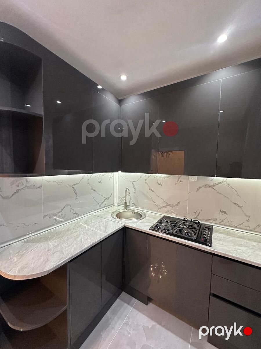 Satılır 2 otaqlı köhnə tikili 58 m² — Mənzil, Bakı (10)