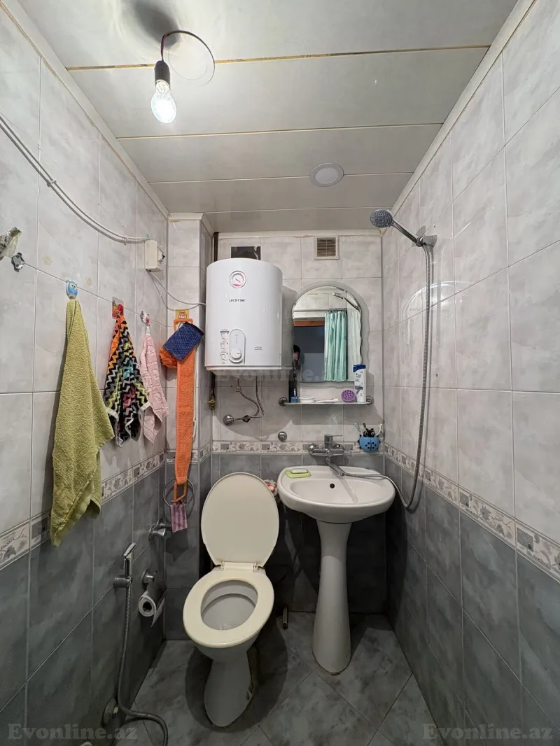 Satılır 2 otaqlı Mənzil Köhnə tikili 50 m² Bakı, Nərimanov r., Nəriman Nərimanov m — Mənzil, Bakı (6)