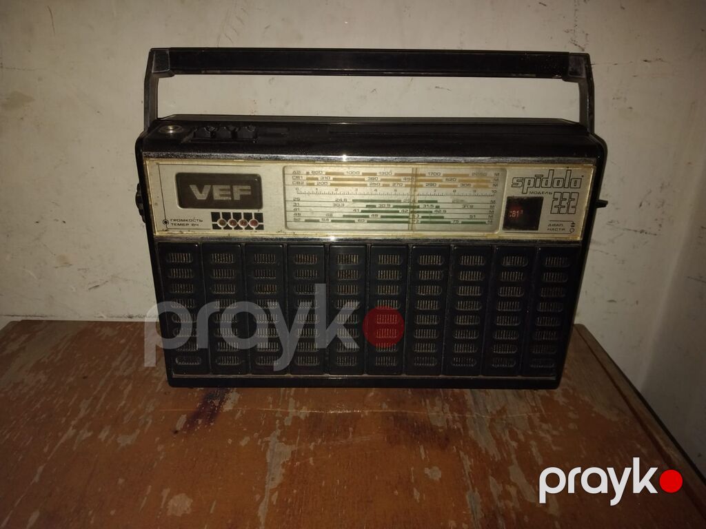 5 eded,VEF,,radiolar qirmizi iwlek qalanina yungul temir lazimdi — Digər, Digah (3)