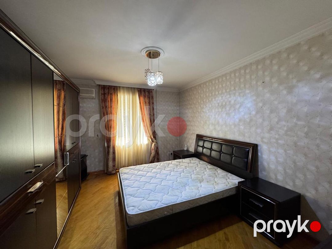 Satılır 4 otaqlı köhnə tikili 105 m² — Mənzil, Bakı (11)