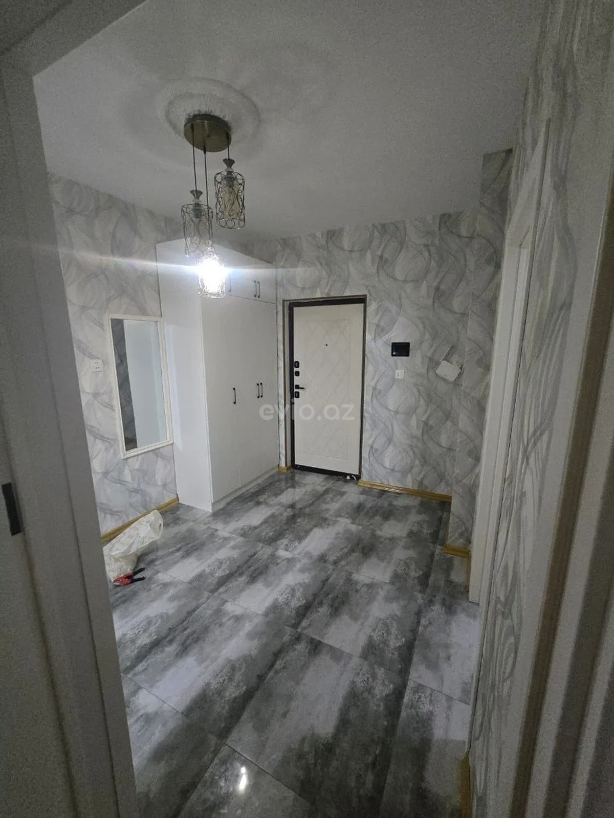 Kirayə 3 otaqlı mənzil Azadlıq prospekti metrosu yaxınlığında — Mənzil, Bakı (9)