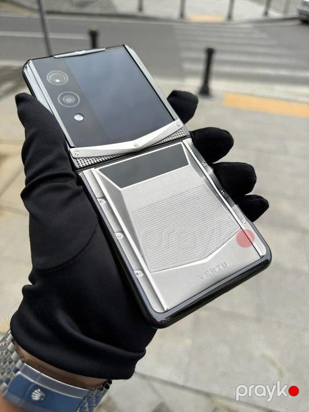 Vertu 1 TB, rəng - Gümüşü, Zəmanət — Vertu, Bakı (6)