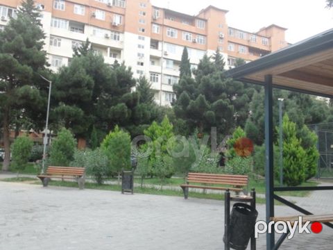 Satılır 2 otaqlı köhnə tikili 65 m² — Bakı