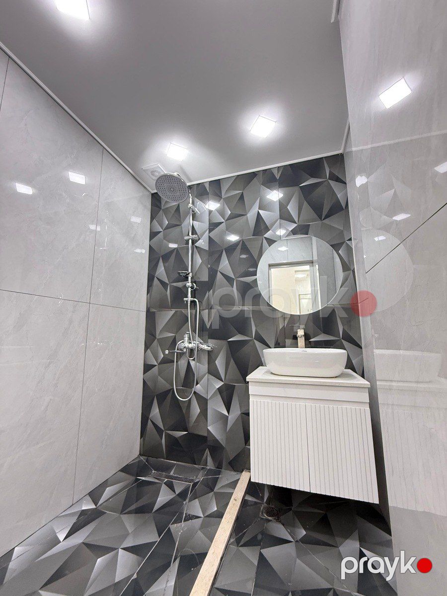 Satılır 2 otaqlı köhnə tikili 60 m² — Mənzil, Bakı (10)
