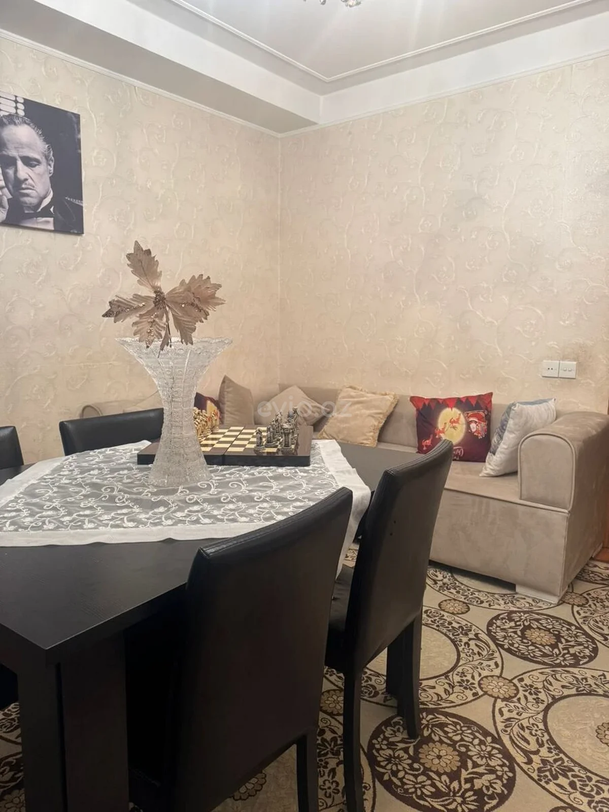 3 otaqlı orta təmirli mənzil satılır 8-ci kilometr qəsəbəsində — Bakı