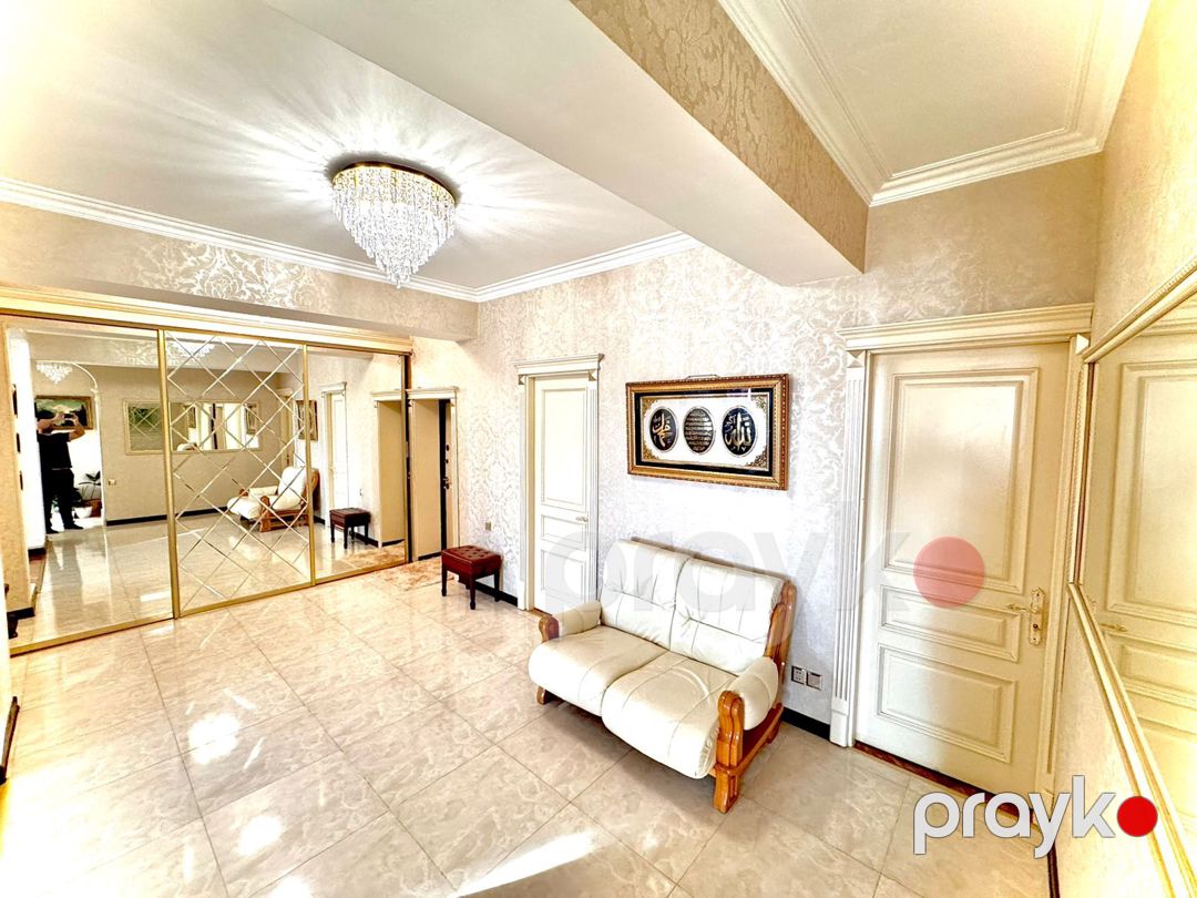 Satılır 3 otaqlı yeni tikili 135 m² — Mənzil, Bakı (2)