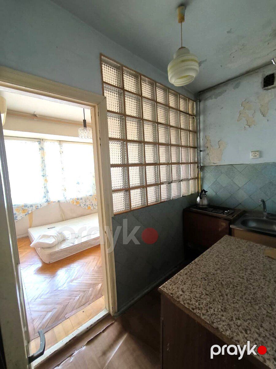 Satılır 2 otaqlı köhnə tikili 50 m² — Mənzil, Bakı (8)