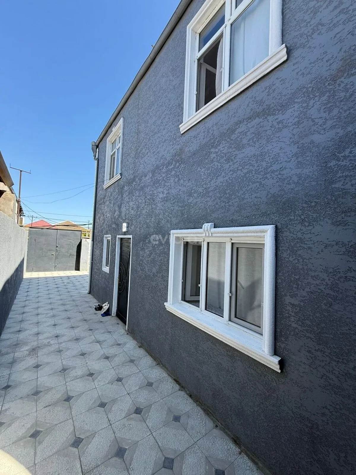 4 otaqlı həyət evi satılır Zabrat qəsəbəsində — Bakı