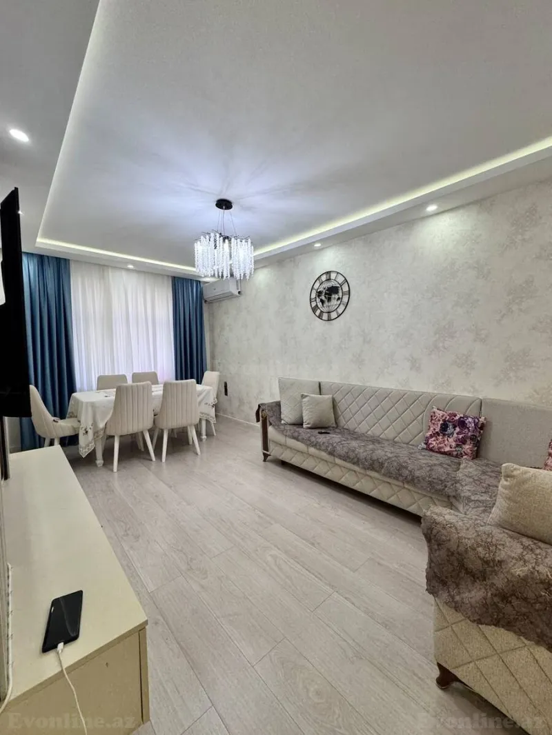 Satılır 2 otaqlı Mənzil Köhnə tikili 60 m² Bakı, Xətai r., Həzi Aslanov m., Əhmədli — Bakı