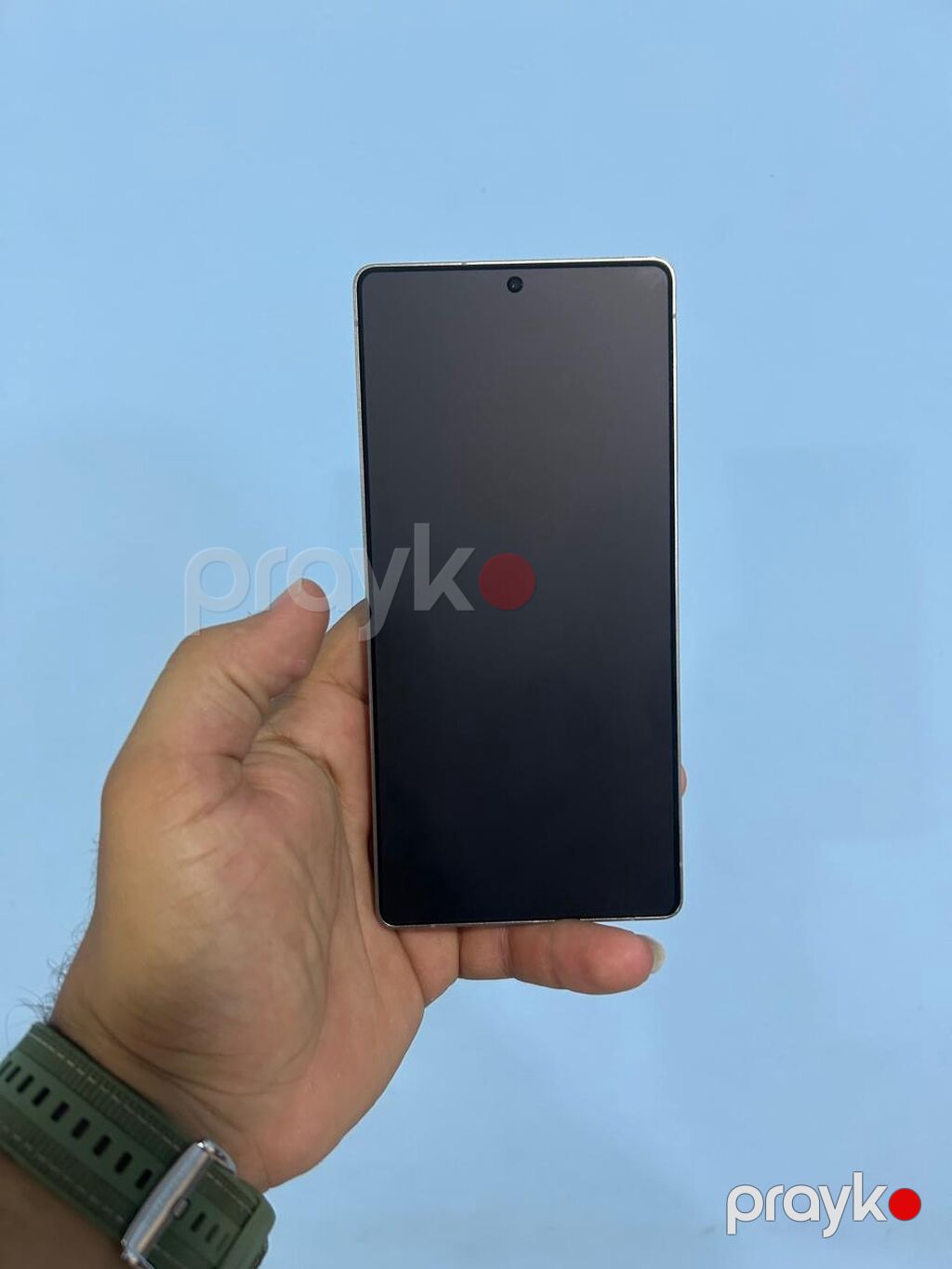 Samsung Galaxy S25 Ultra, 256 GB, rəng - Boz, Simsiz şarj — Samsung, Bakı (2)