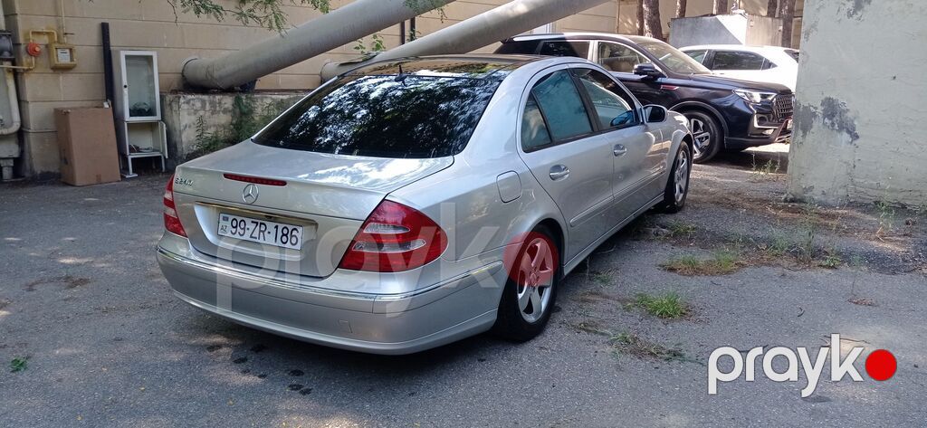 Mercedes-Benz E-Class: 2.6 l 2002 il Sedan — Avtomobillər, Bakı (2)