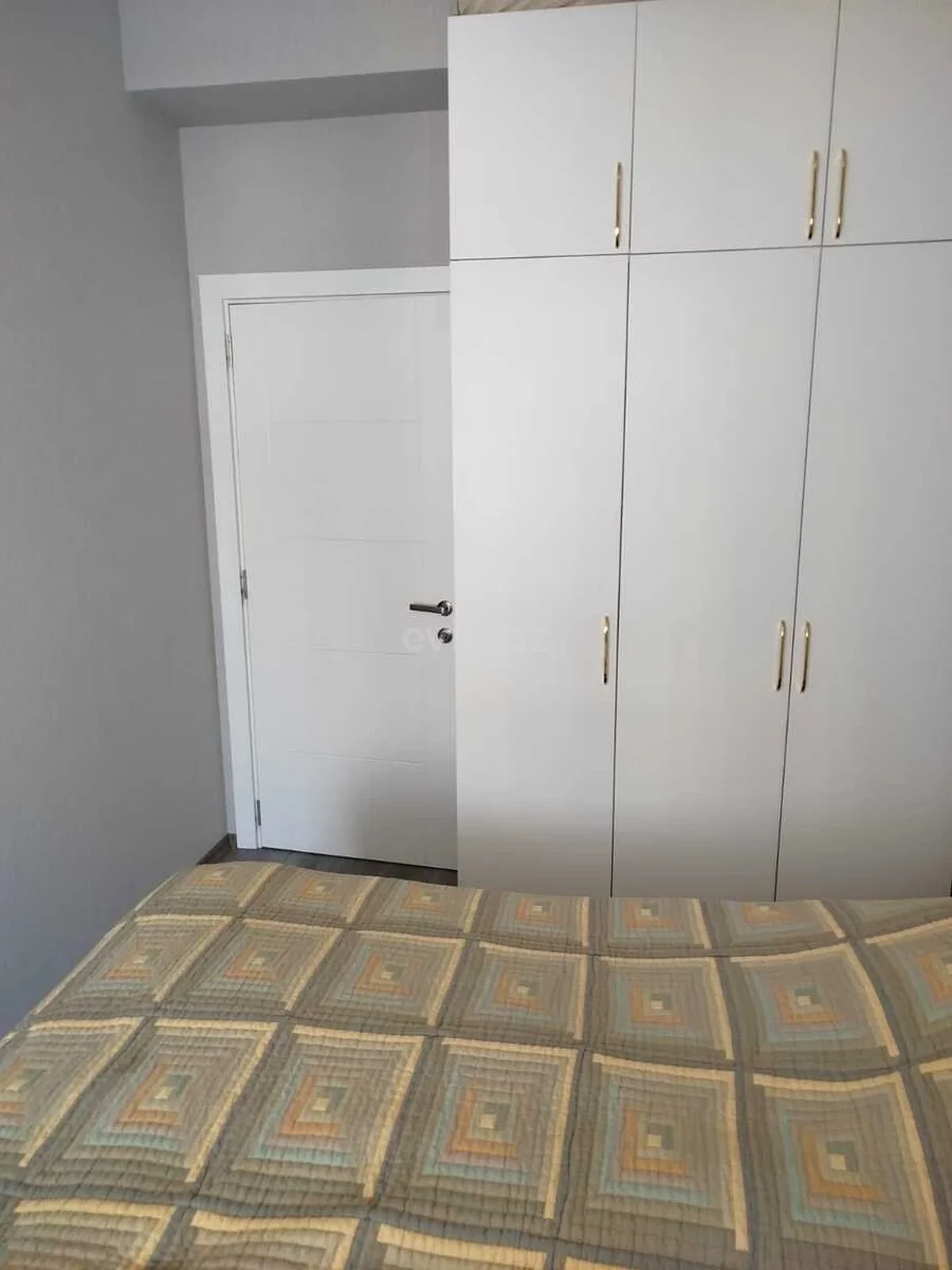 2 otaqlı tam təmirli mənzil satılır Yasamal qəsəbəsində — Mənzil, Bakı (5)