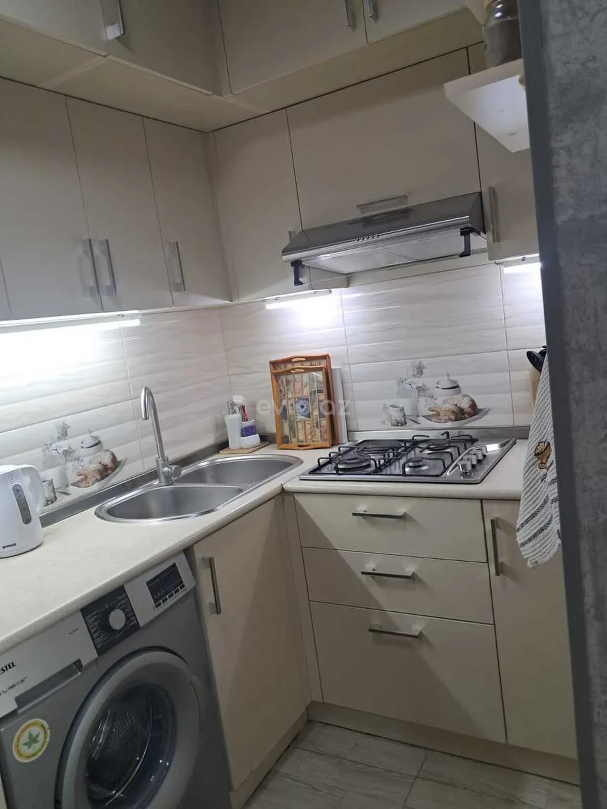 4 otaqlı tam təmirli mənzil satılır Bakıxanov qəsəbəsində — Mənzil, Bakı (7)