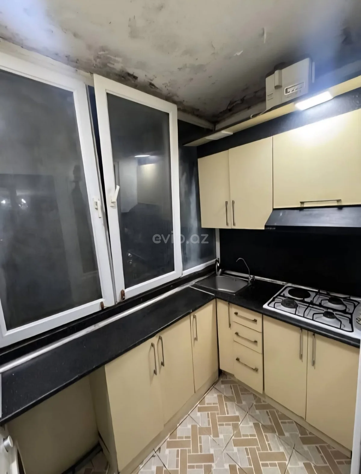 2 otaqlı orta təmirli mənzil satılır Yasamal qəsəbəsində — Mənzil, Bakı (4)