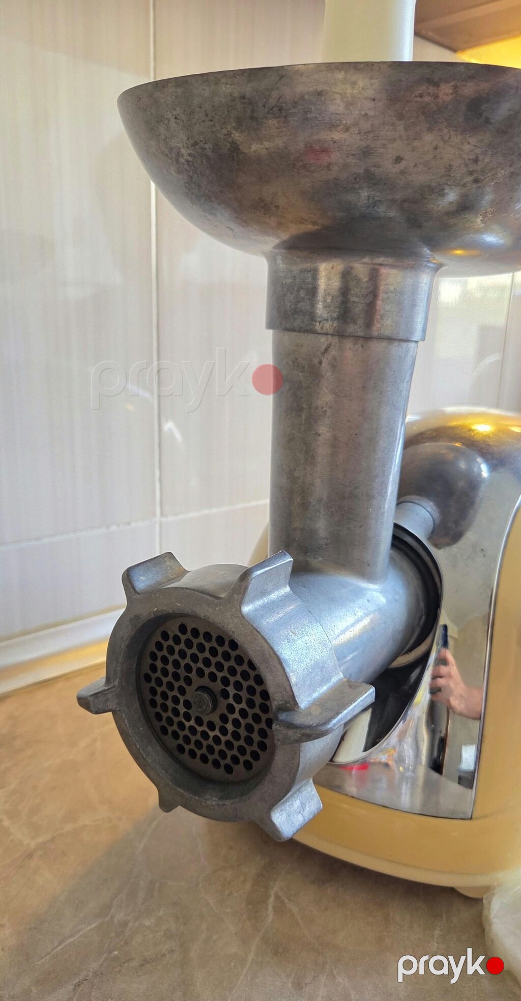 Sonashı elektrik ətçəkən maşın - Geniş metal yükləmə qabı və möhkəm — Ət xırdalayıcılar və qurğular, Bakı (3)