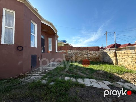 Satılır 3 otaqlı həyət evi/bağ evi 120 m² — Bakı