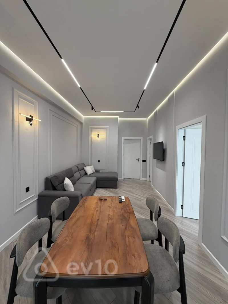 3 otaqlı mənzil, 90 m², Heydər Əliyev pr. — kirayə — Bakı