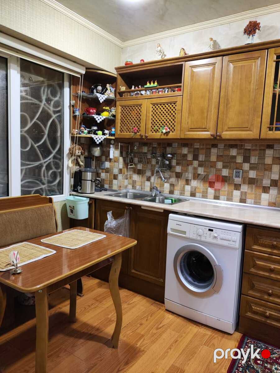 Satılır 3 otaqlı köhnə tikili 100 m² — Mənzil, Bakı (10)