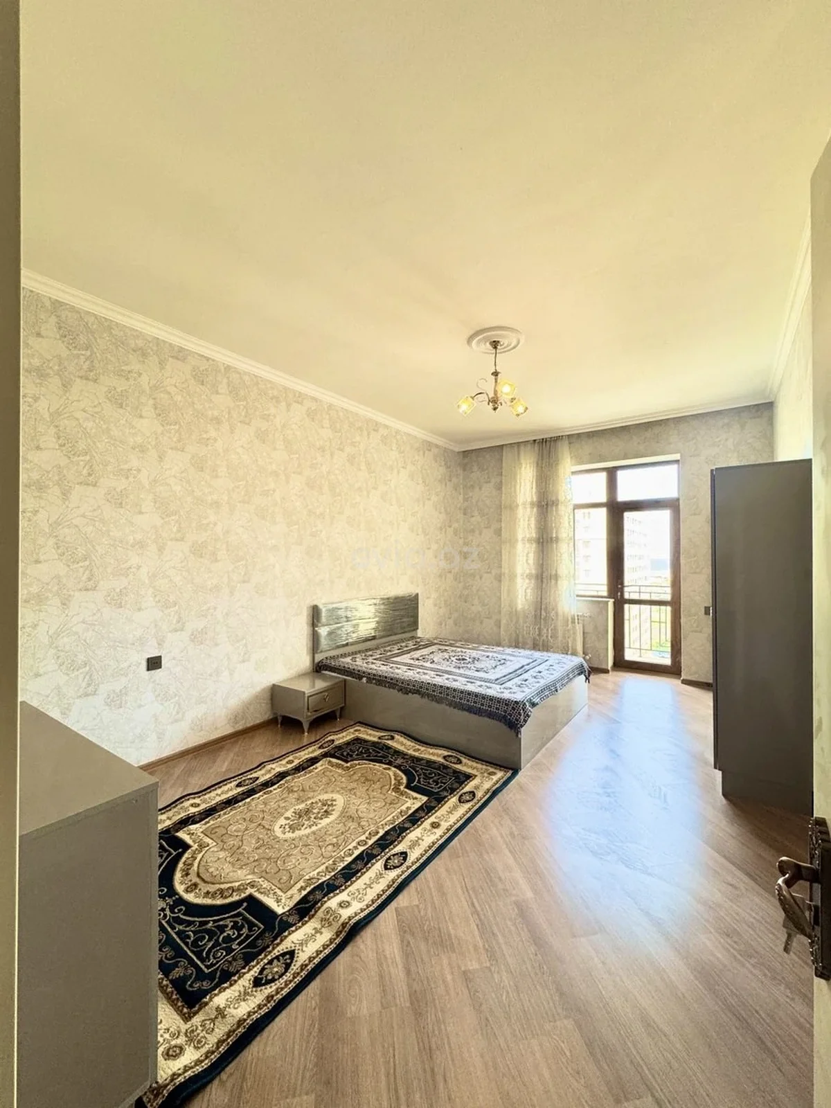 Kirayə 3 otaqlı mənzil Bayıl qəsəbəsində — Bakı