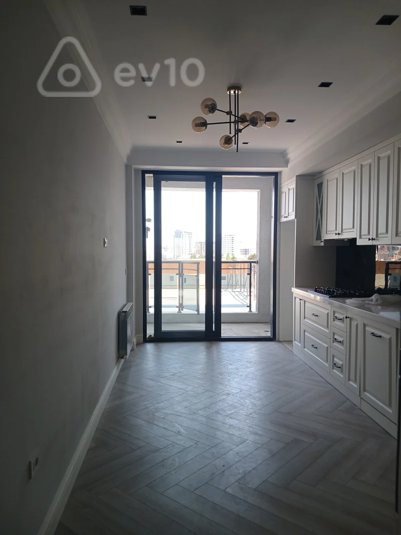 4 otaqlı mənzil, 225 m², Ceyhun Səlimov küçəsi ilə Abdulvahab Salamzadə küçələrinin kəsişməsi — Mənzil, Bakı (9)