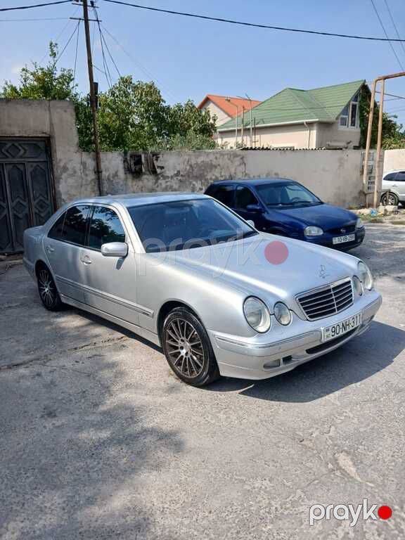 Mercedes E 240, 2.6 L, 2001 il, 332 000 km — Avtomobillər, Bakı (4)