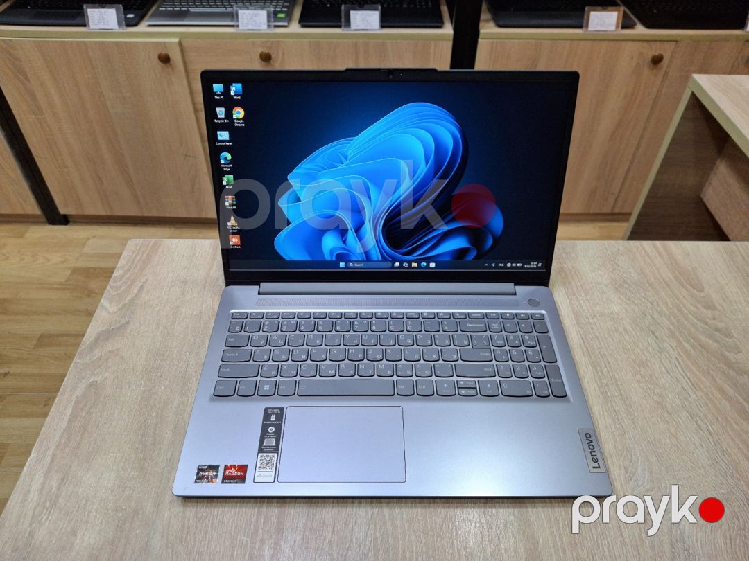 Lenovo Ideapad Slim 3 Ryzen 5 7520U — Noutbuklar, Bakı (3)