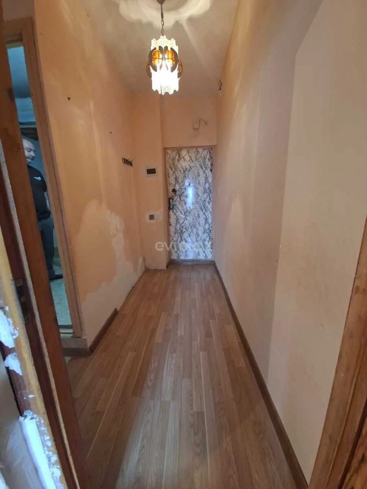 1 otaqlı orta təmirli mənzil satılır Qaraçuxur qəsəbəsində — Mənzil, Bakı (4)