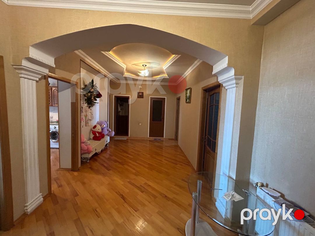 Satılır 4 otaqlı yeni tikili 150 m² — Mənzil, Bakı (10)