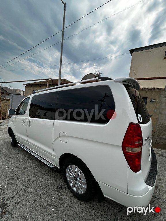 Hyundai H-1, 2.5 L, 2010 il, 370 000 km — Avtomobillər, Bakı (3)