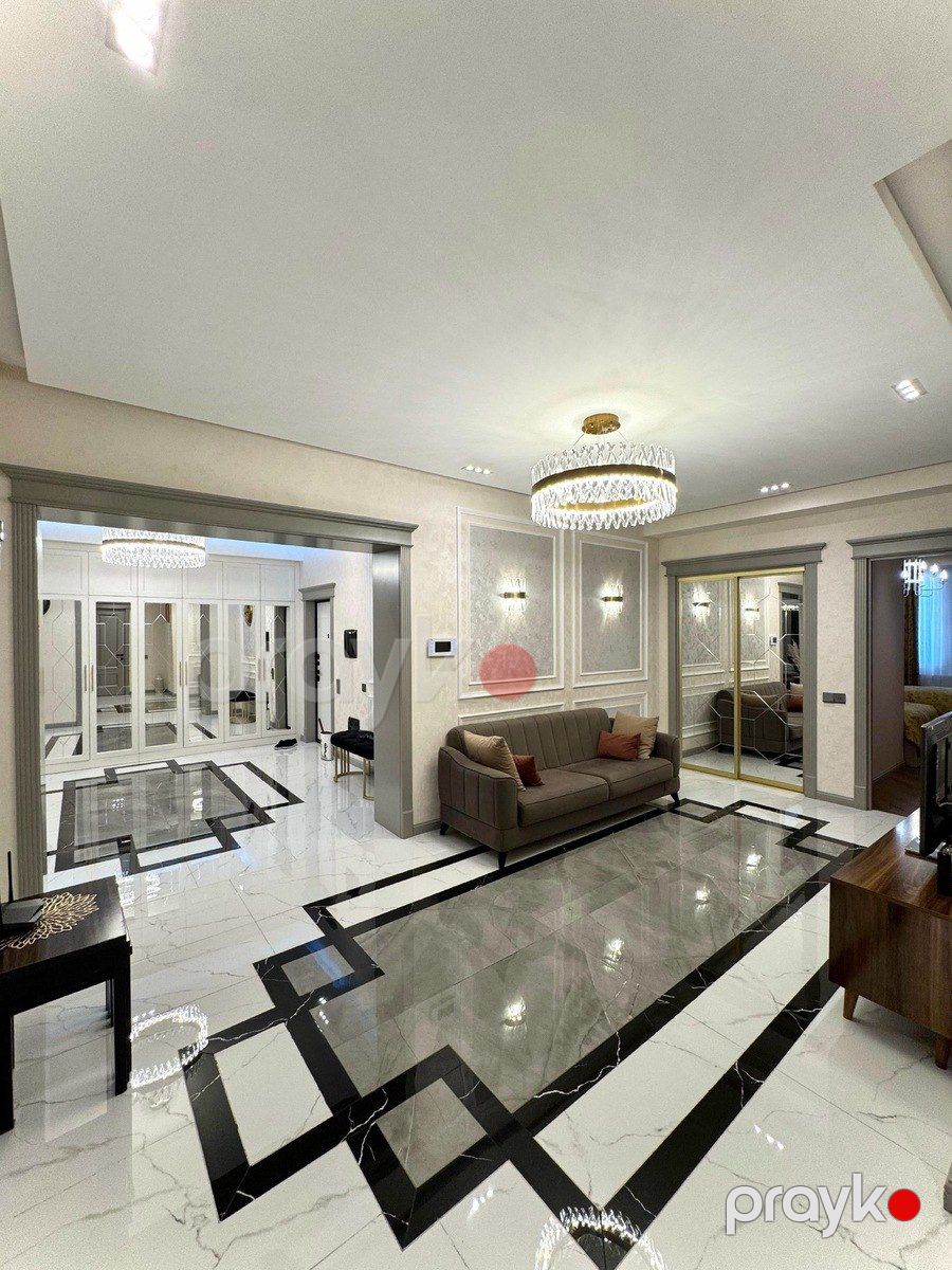 Satılır 4 otaqlı yeni tikili 215 m² — Mənzil, Bakı (2)