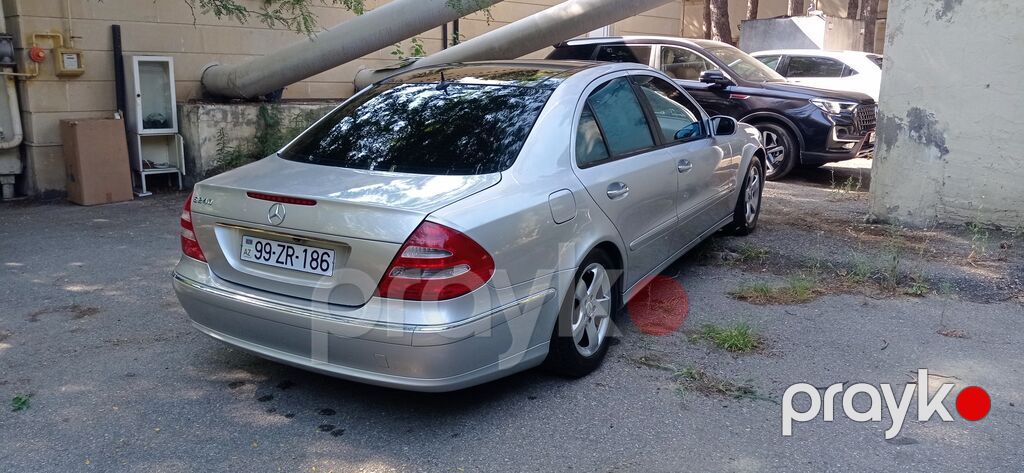 Mercedes-Benz E-Class: 2.6 l 2002 il Sedan — Avtomobillər, Bakı (3)